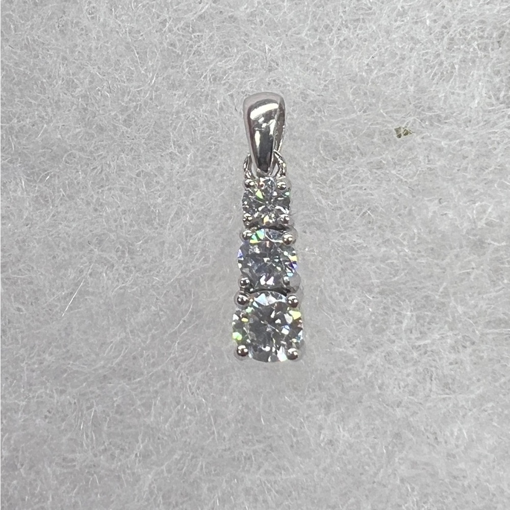 Sterling Silver Three-Stone CZ Pendant – Classic Vertical Drop Design